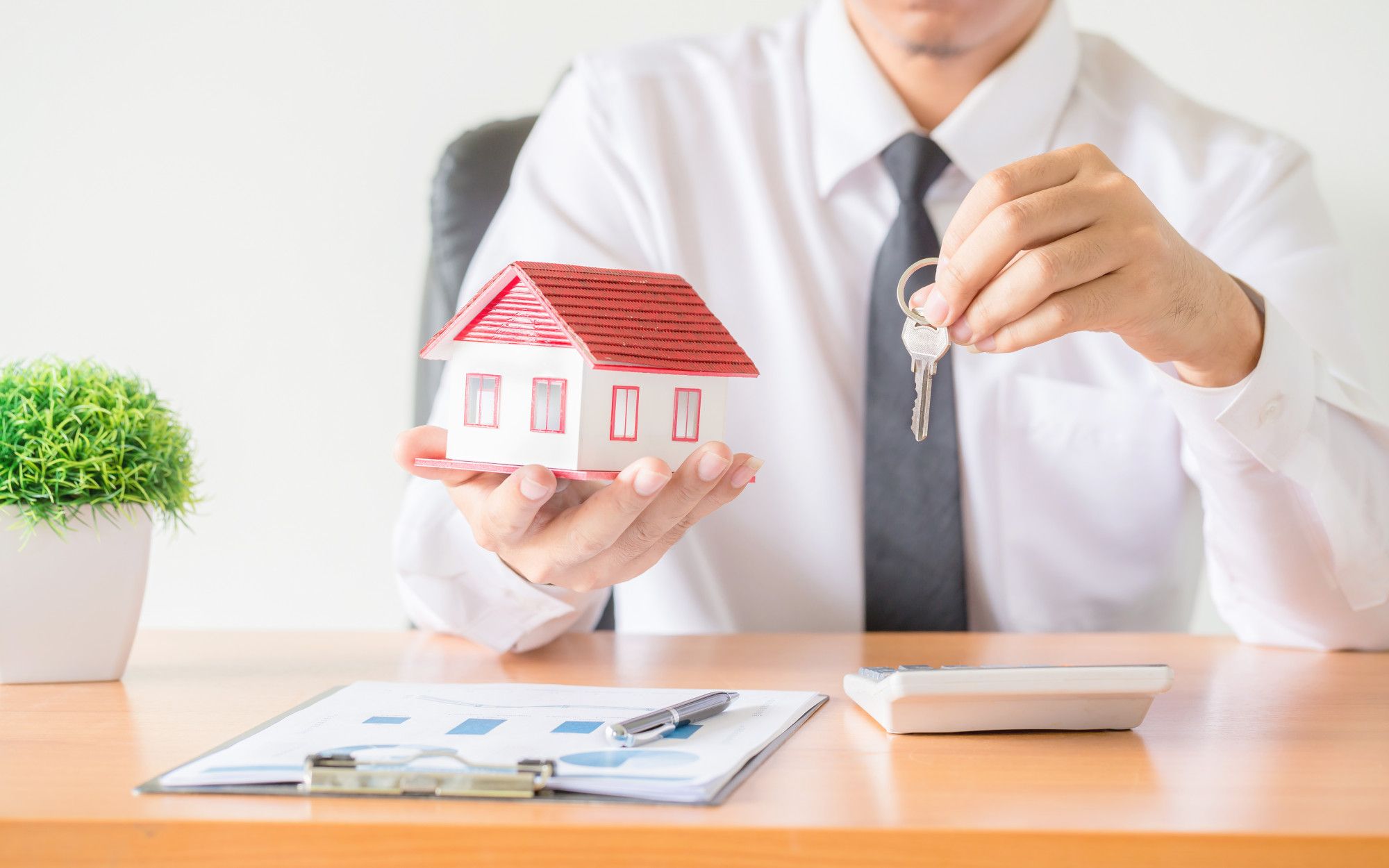 Hình thức vay thế chấp ở tuổi 18 không quá phổ biến và thường yêu cầu xét duyệt kỹ lưỡng 