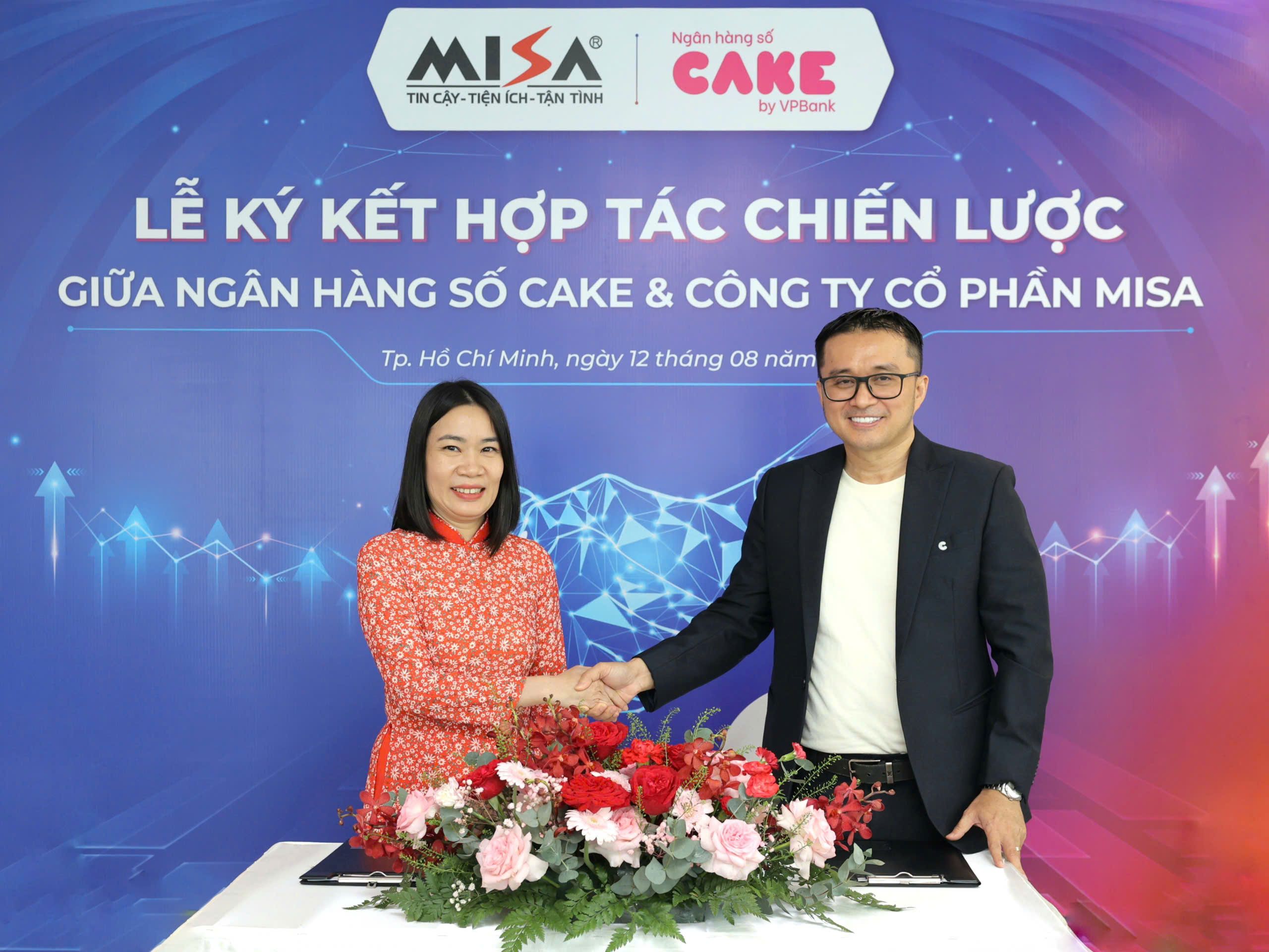 CAKEMISA001.jpg