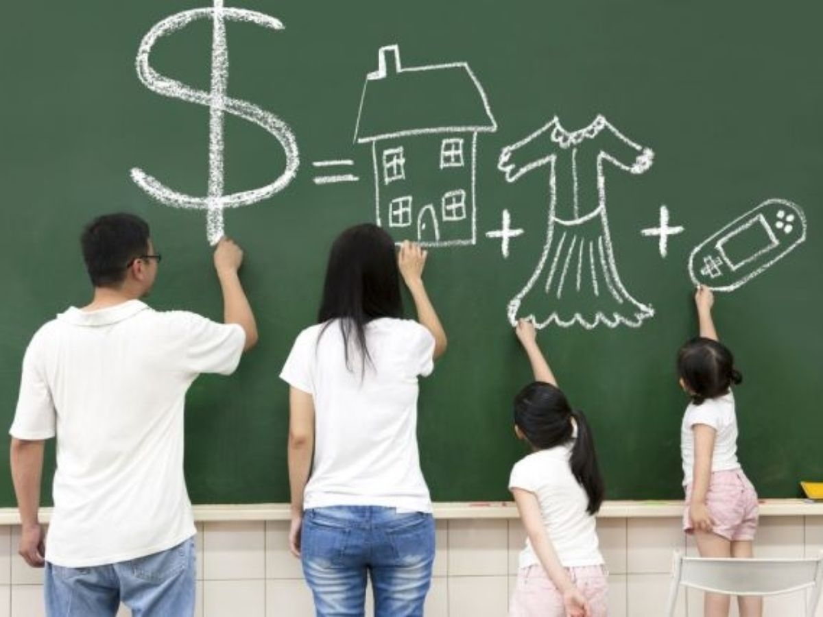 Có thể mua bảo hiểm nhân thọ khi còn trẻ và có sức khỏe tốt thì&nbsp;mức phí đóng thường thấp hơn và quyền lợi bảo vệ cao hơn 
