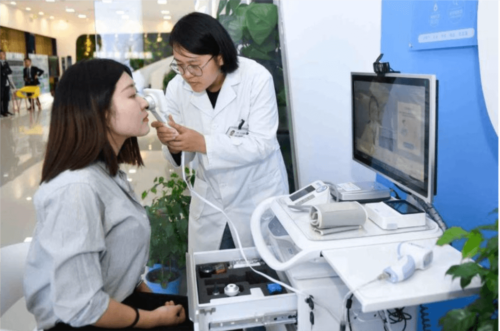 Quyền lợi của bảo hiểm sức khỏe bao gồm quyền lợi bảo lãnh viện phí và các quyền lợi bổ sung khác 