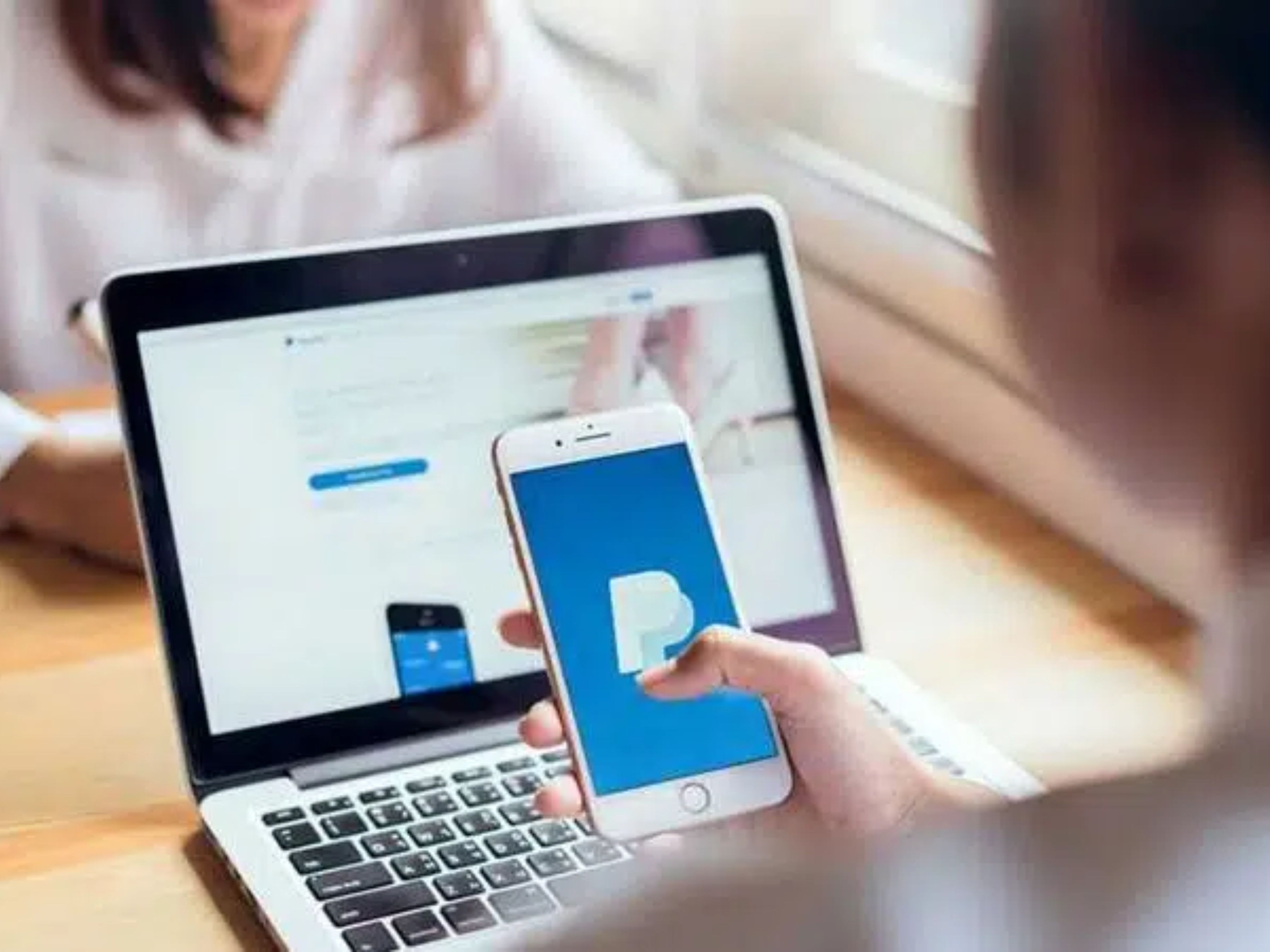 Ví điện tử PayPal là nền tảng thanh toán quốc tế cho phép người dùng gửi, nhận tiền và thanh toán online an toàn, nhanh chóng 