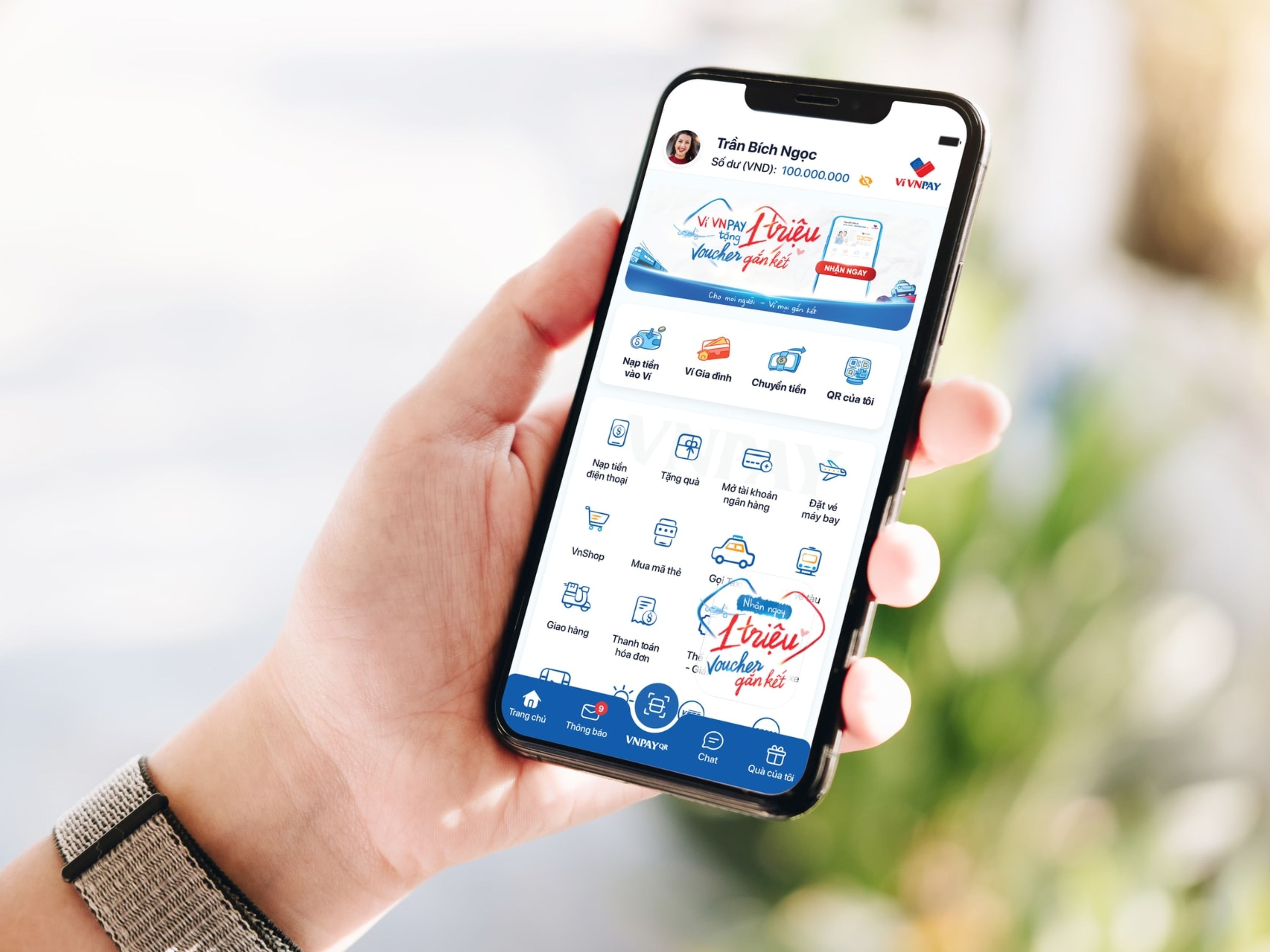 Ví điện tử VNPay là nền tảng thanh toán điện tử hỗ trợ mã QR, cho phép người dùng thanh toán nhanh chóng qua nhiều ngân hàng liên kết