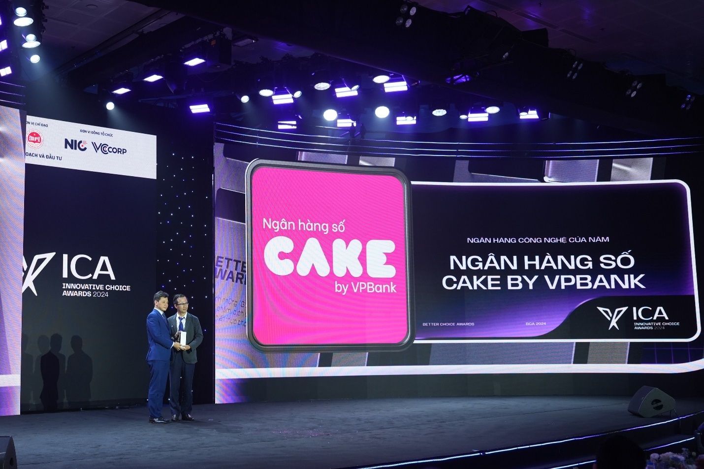 cake-hop-tac-the-gioi-di-dong20241011134541.jpg