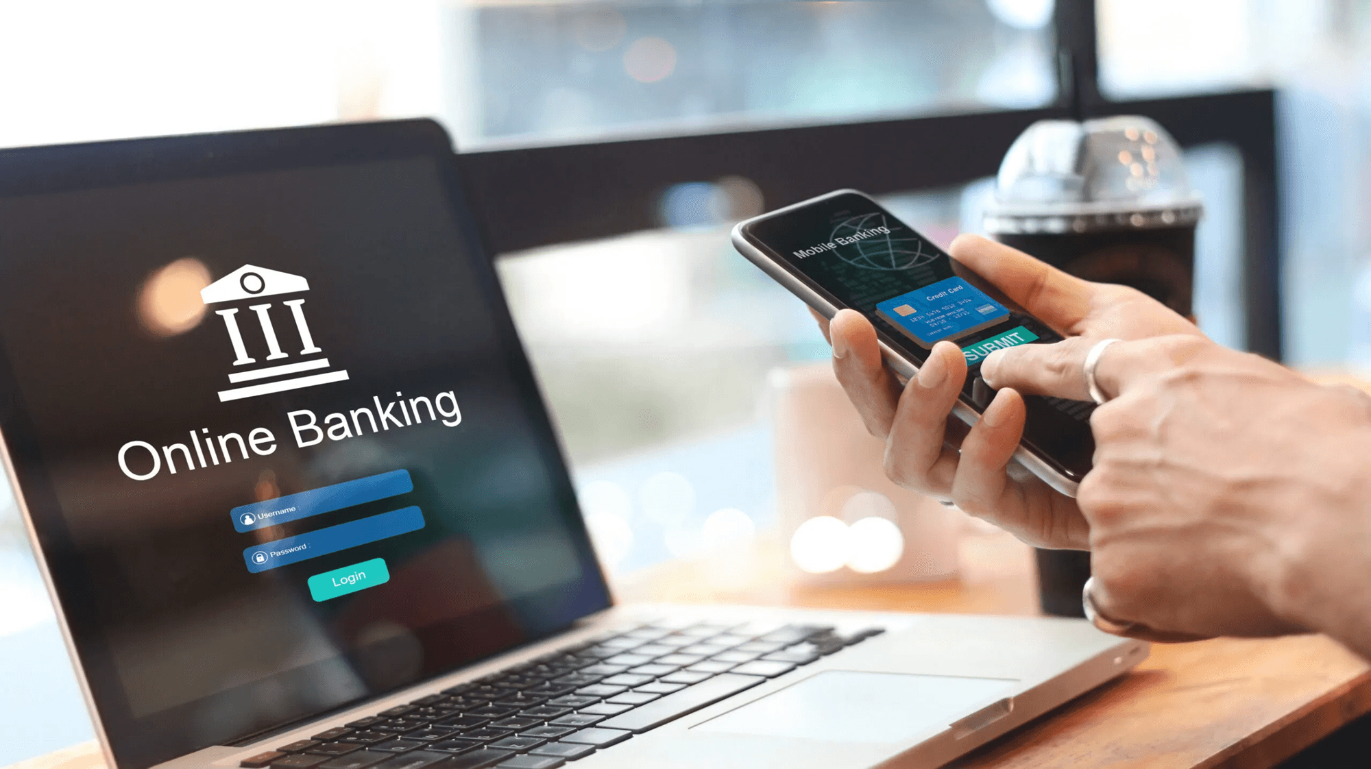 Internet Banking là dịch vụ ngân hàng trực tuyến cho phép khách hàng thực hiện các giao dịch thông qua website của ngân hàng