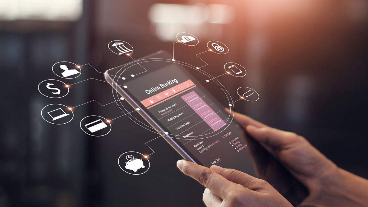 Ngân hàng số và E-banking đều được xây dựng trên nền tảng công nghệ trực tuyến 