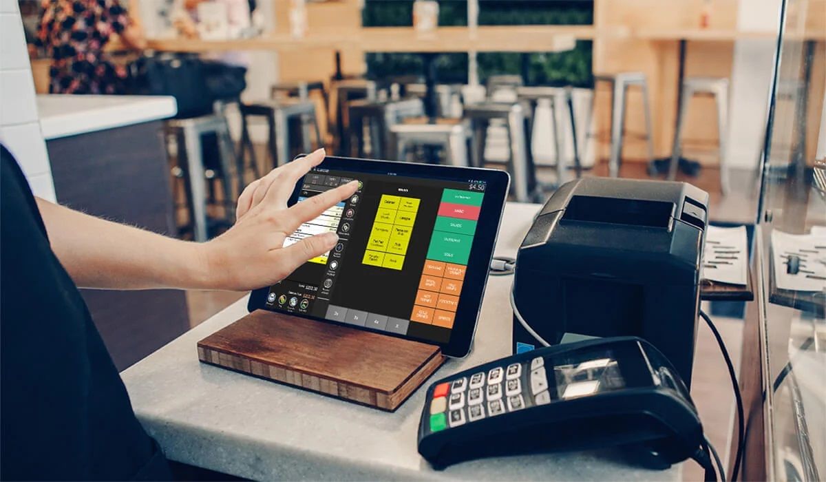 Cấu tạo máy POS bao gồm phần cứng và phần mềm
