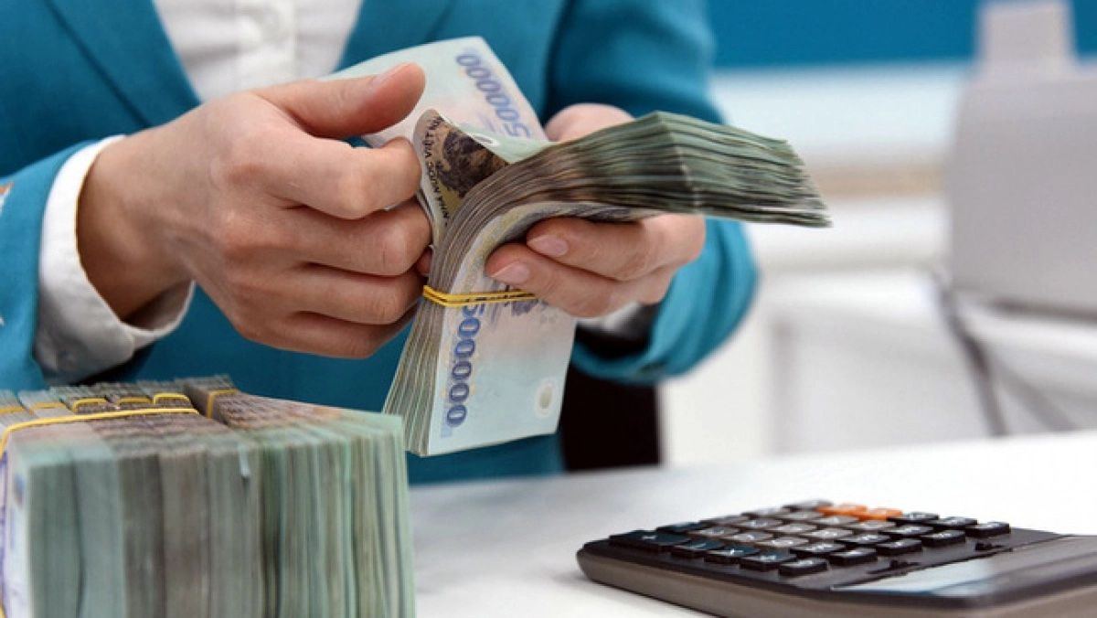 Mua vàng và gửi tiết kiệm: Đâu là điểm giống và khác nhau?