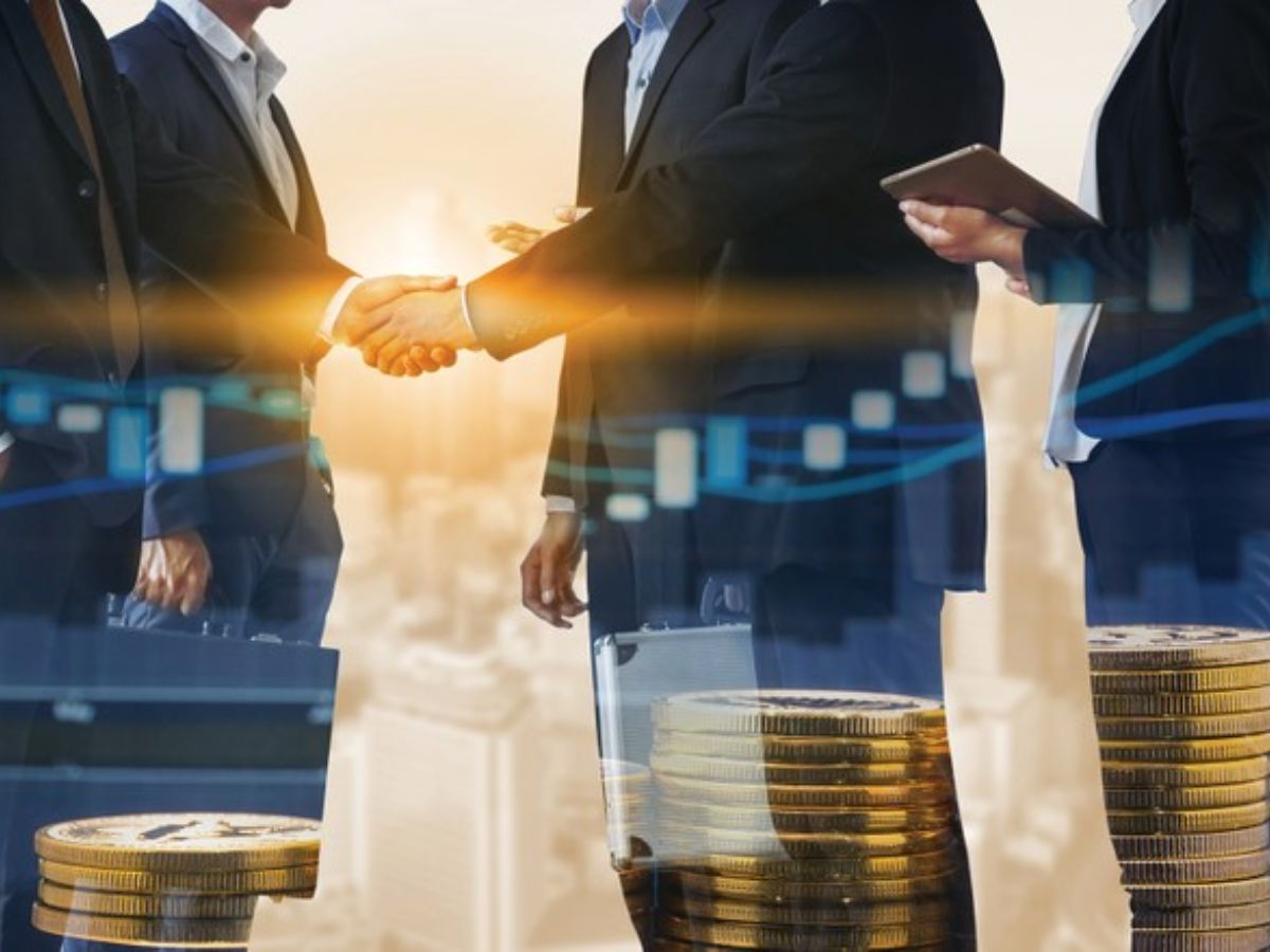Cần xem xét cả khả năng thanh khoản và sự phù hợp của danh mục đầu tư để chọn được quỹ đóng phù hợp nhất 