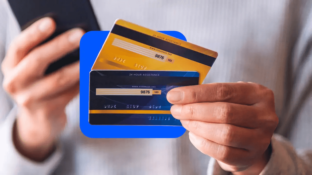 Thẻ ghi nợ cho phép bạn rút tiền mặt tại ATM, thanh toán tại điểm bán hàng (POS) và thực hiện giao dịch trực tuyến