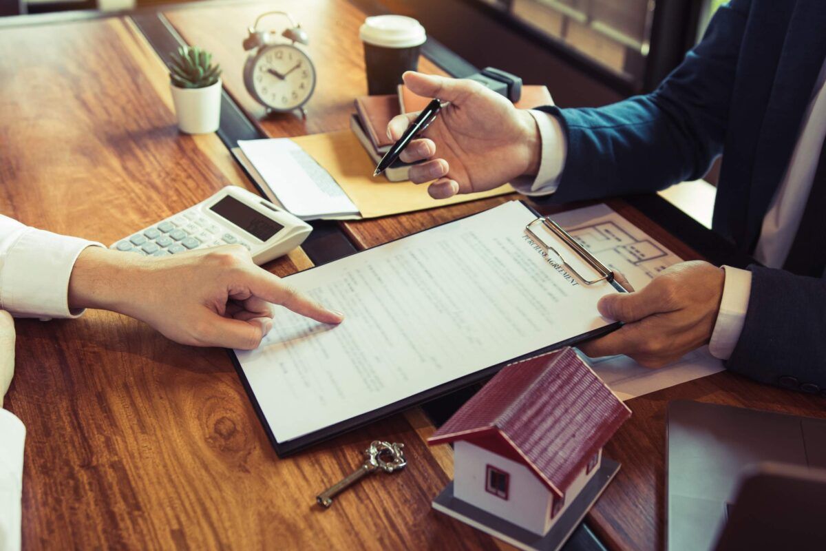 Điều kiện và hồ sơ cần nắm và lưu ý trước khi quyết định vay