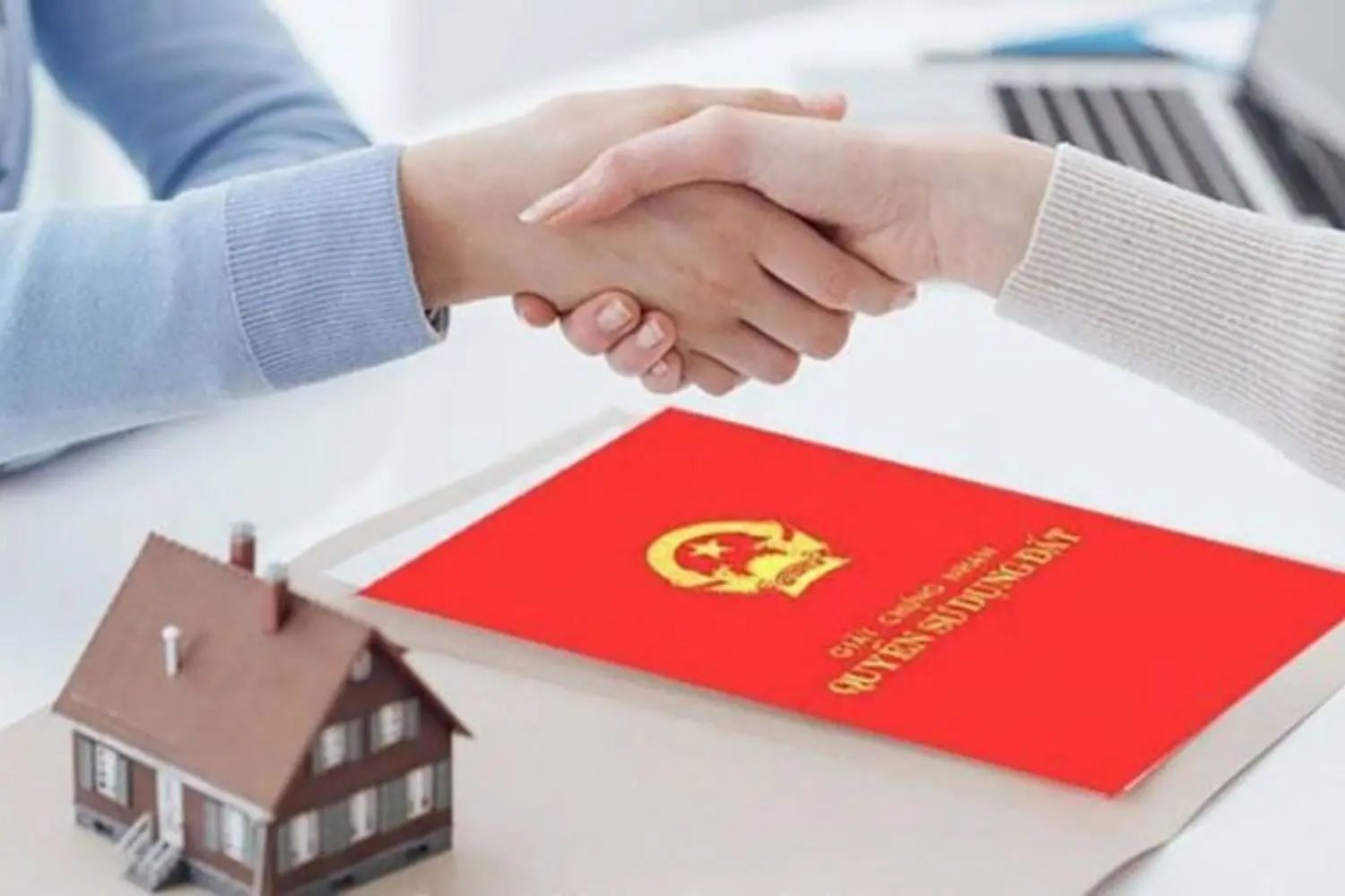 Tuỳ vào mục đích sử dụng, sản phẩm vay và chính sách mà từng ngân hàng sẽ xét duyệt hạn mức và thời gian vay khác nhau 